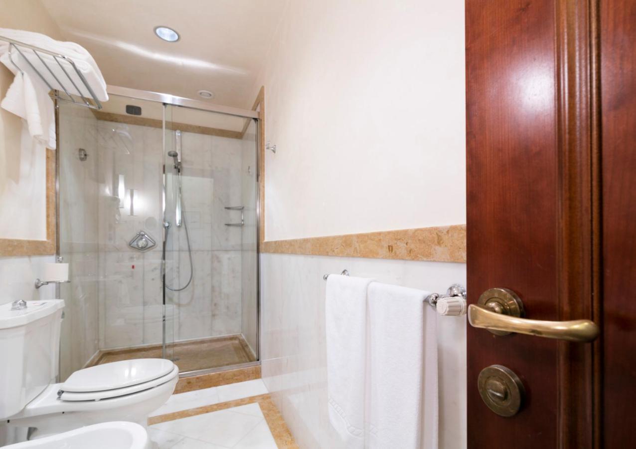 Albergo Delle Notarie Reggio Emilia Exterior foto